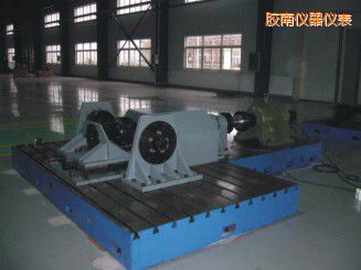 膠南微機(jī)控制驅(qū)動橋總成扭轉(zhuǎn)試驗機(jī)