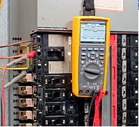 ��ͨ����Чֵ���I(y��)��ӛ��f(w��n)�ñ�